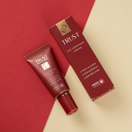 کرم ضد چروک دور چشم